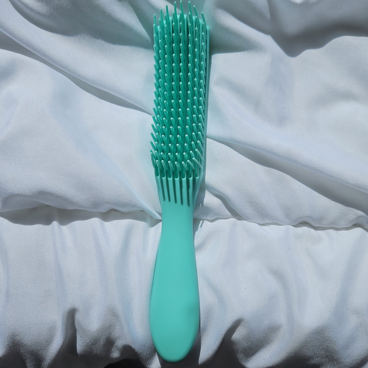 Detangle brush